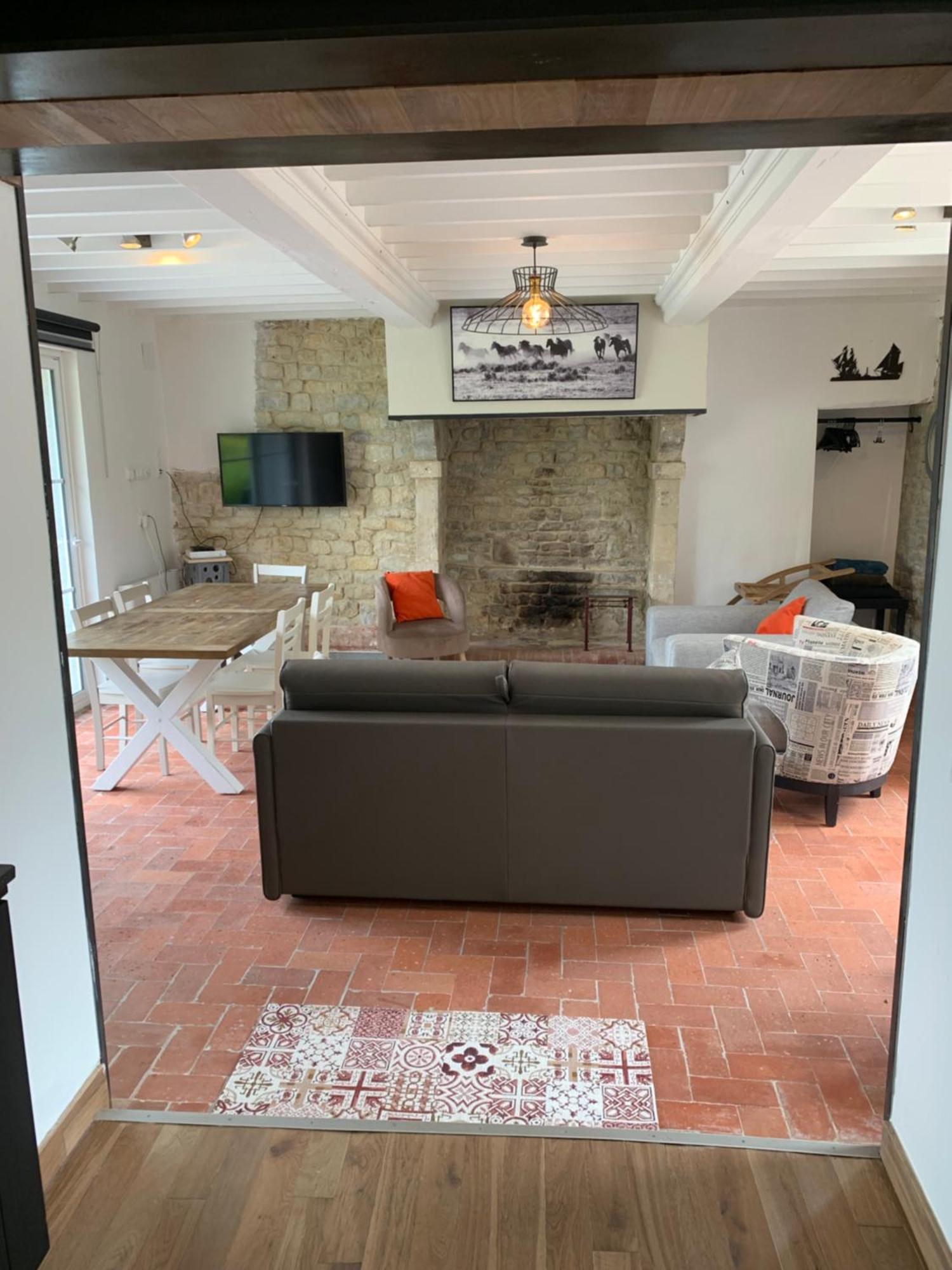 Comfortable House For 6 Guests In Saint-Come-Du-Mont别墅 外观 照片