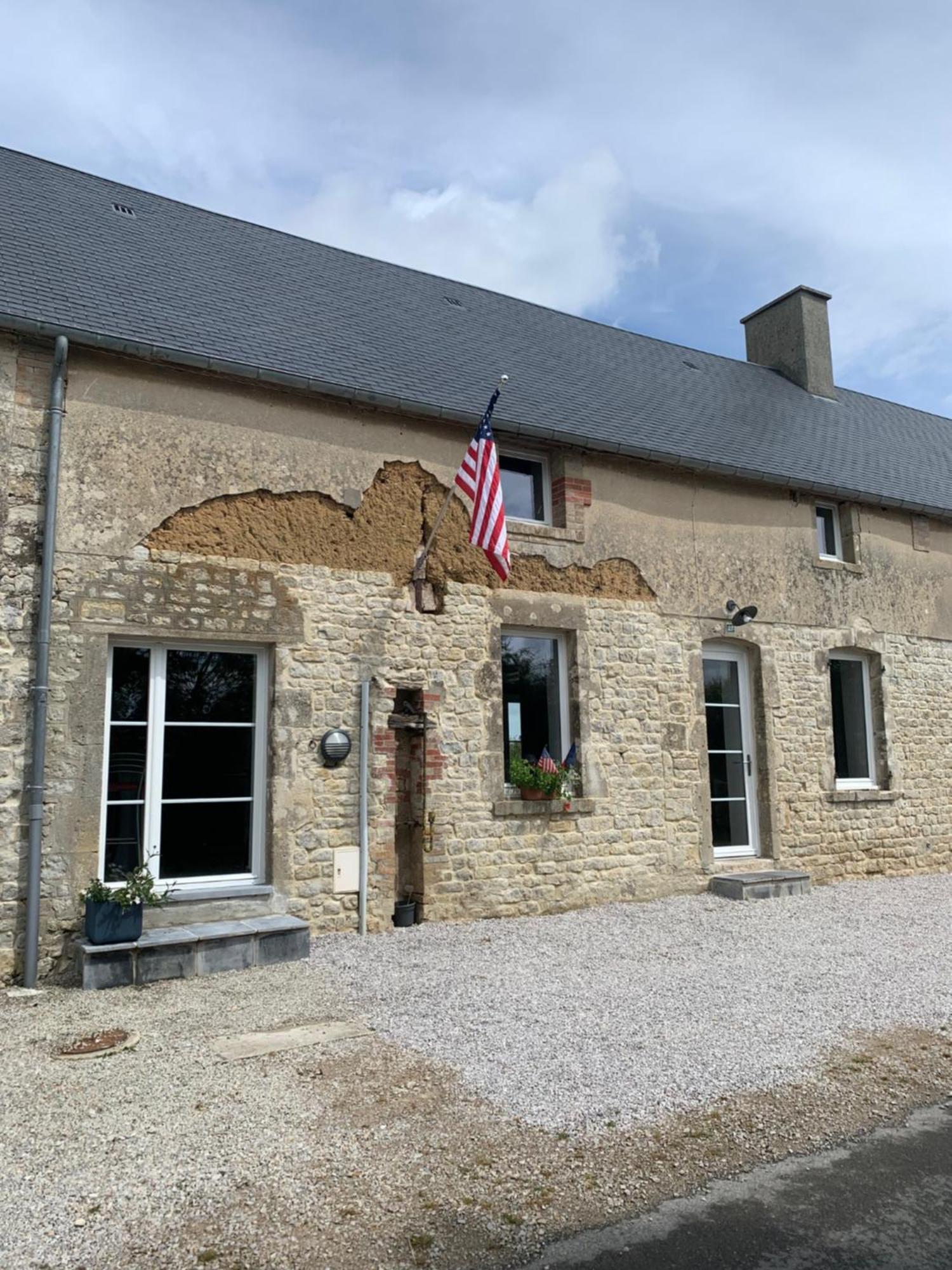 Comfortable House For 6 Guests In Saint-Come-Du-Mont别墅 外观 照片